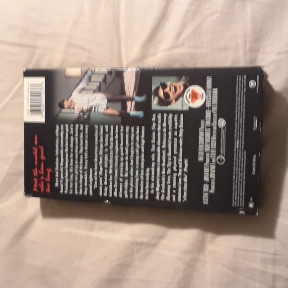 6/$15 Risky business Warner bros VHS video tape - Picture 3 of 3